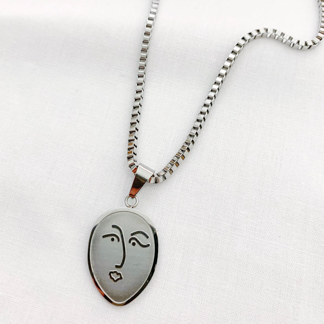FACE SILVER NECKLACE