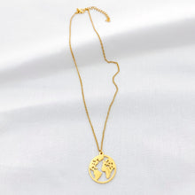 Carica l&#39;immagine nel visualizzatore di Gallery, WORLD NECKLACE
